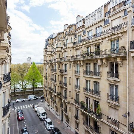 Cmg - Suite Premium Tour Eiffel - 71 Paris Exterior photo